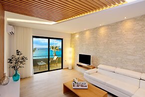 Elia Beach