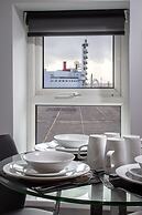 2 Bedrooms Sleeps 6 Near Top Blackpool Attractions