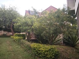 Mwingi Cottage Hotel