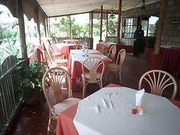 Mwingi Cottage Hotel