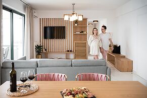 Elia Penthouse