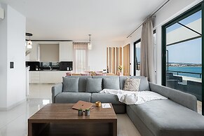 Elia Penthouse