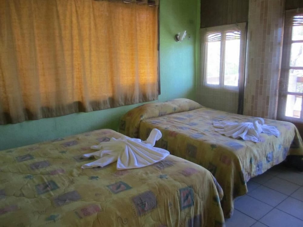Hotel Sherwood