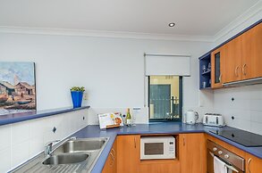 Seaview Apartment