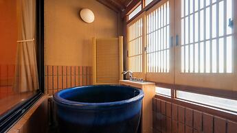 Nishiizu Koyoi