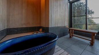 Nishiizu Koyoi