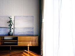 Home n Lounge