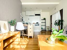 Home n Lounge