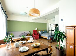 Home n Lounge