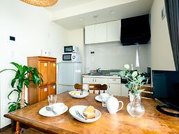 Home n Lounge