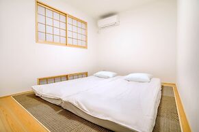Summer Lotus House Osaka