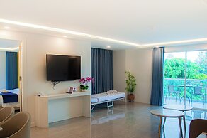 HT9 HOTEL