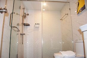 HT9 HOTEL