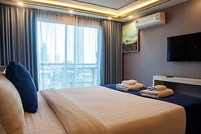 HT9 HOTEL