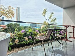HT9 HOTEL