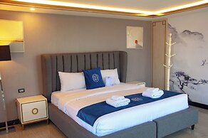 HT9 HOTEL