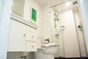 HT9 HOTEL