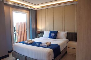 HT9 HOTEL