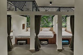 Minimalist Poshtel and Suites - Hostel