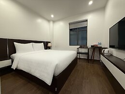 The Nova Hotel & Apartment