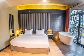 Sandali Metekhi Boutique Hotel