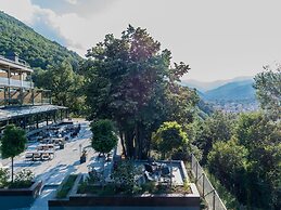 The Lynx Mountain Resort