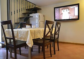 Gemelli Holidays Well Connected to City Center
