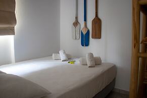 Grand Bleu Apartments & Villas