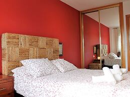 Suitur beach apartment with pool