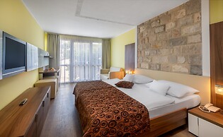 Hunguest Hotel Sun Resort