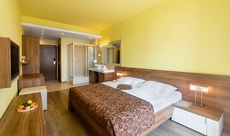 Hunguest Hotel Sun Resort