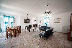 S&C Kosmos Beach Resort