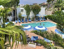 Room in B&B - Ischia, 1 Relaxing Doubles Hotel Imperamare
