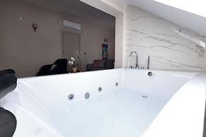 Livia Residence