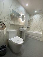 The Leeds Hotel