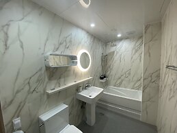 The Leeds Hotel