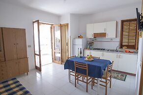 Two Room Apartment Near the Beach 2