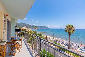 Laigueglia Beach