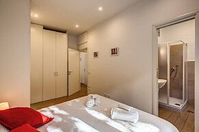 Ml Apartment - Ardesia Terrace Colosseo - 2bdr