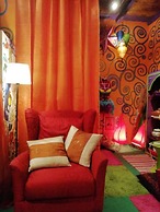 Calcata Artists Room