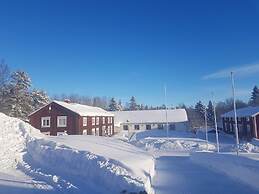 Lövångergården