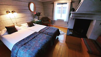 Lövångergården
