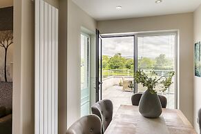 The Penthouse @ Carus Green