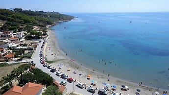 Apartment 250 Meters From the Beach With sea View