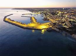 Apartment 250 Meters From the Beach With sea View