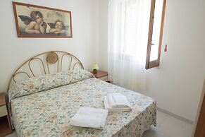 Apartment 250 Meters From the Beach With sea View