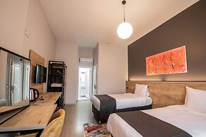 Adresin Hotel