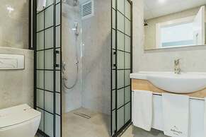 Adresin Hotel