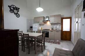 4 Sister Open Space in Puglia, Italy