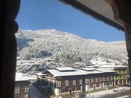 Hotel Lhayul